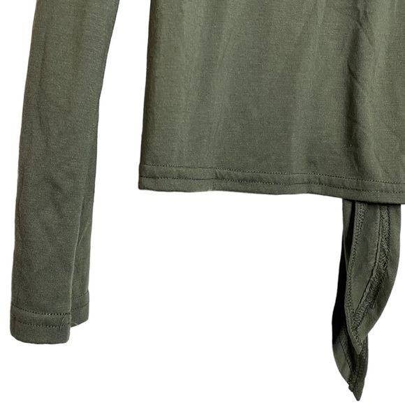 Honey Punch Front Tie BoatNeck Drop Shoulders Long Sleeves Metallic Stripes S - Picture 9 of 16